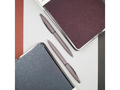 Ручка металлическая шариковая San Remo, софт-тач