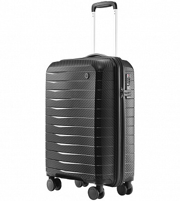 Чемодан Lightweight Luggage S  (Черный)