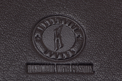 Визитница KLONDIKE Claim, натуральная кожа в коричневом цвете, 8 х 1,5 х 10,5 см