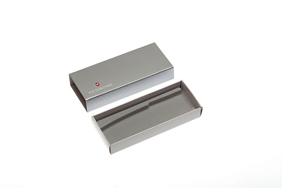 Коробка для ножей VICTORINOX 111 мм толщиной до 2 уровней картонная серебристая