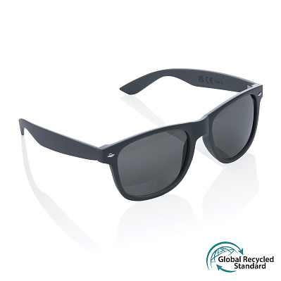 Солнцезащитные очки из переработанного пластика (сертификат GRS) (Темно-серый;)