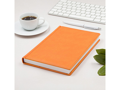 Ежедневник А5 датированный Velvet на 2026 год