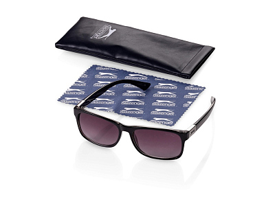 Очки солнцезащитные Newtown