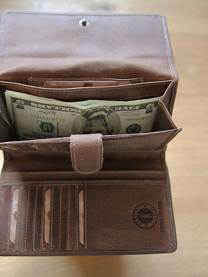 Кошелек женский KLONDIKE «Donna», натуральная кожа в светло-коричневом цвете, 18 х 10,5 х 3 см