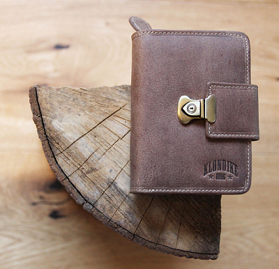 Бумажник женский KLONDIKE «Kitty», натуральная кожа в светло-коричневом цвете, 9 х 12,5 х 3 см