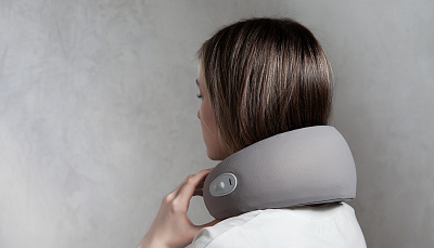 Подушка-массажер "Hug" с функцией обогрева, серый