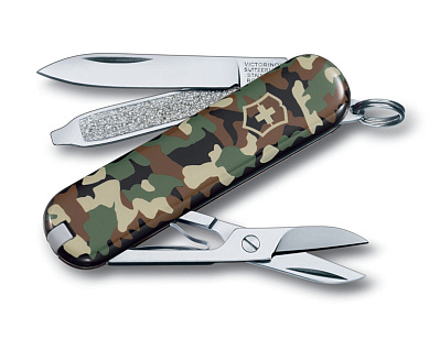 Нож-брелок VICTORINOX Classic SD "Camouflage" 58 мм 7 функций зелёный камуфляж