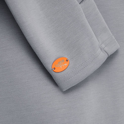 Шильдик металлический Alfa Oval, оранжевый неон