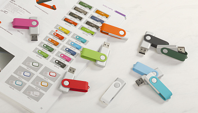 Флеш-карта "Vostok", объем памяти 16GB, покрытие soft touch#, зеленое яблоко