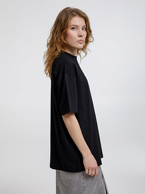 Футболка оверсайз унисекс Sideline, черная