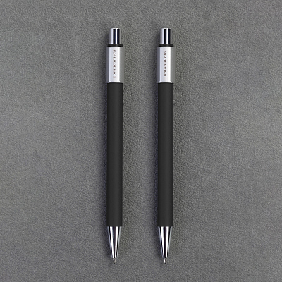 Ручка шариковая "Spin" с 6ти-гранным спиннером, покрытие soft touch, черный