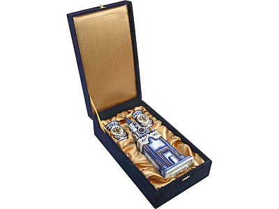 Набор Кремль: штоф для водки с двумя стопками