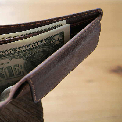 Бумажник KLONDIKE «John», натуральная кожа в темно-коричневом цвете, 11,5 х 9 см