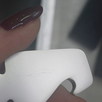 Брелок-открывалка Human