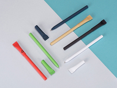 Ручка из переработанной бумаги с колпачком Recycled