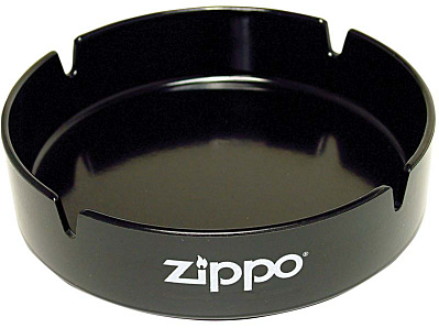 Пепельница ZIPPO, долговечный пластик, чёрная с фирменным логотипом, диаметр 13 см (Черный)