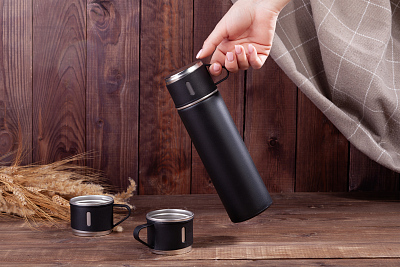 Набор подарочный "Алтай": термос, 3 кружки, пудра, черный