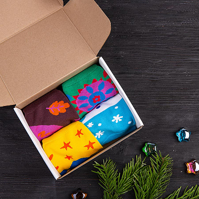 Подарочный набор 4SEASONS", 4 пары тематических носков 