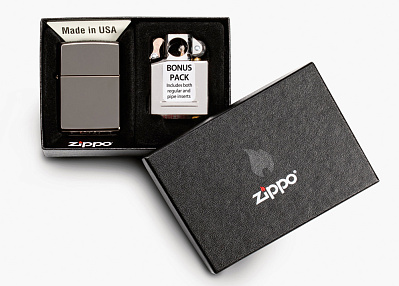 Подарочный набор ZIPPO: зажигалка Black Ice® и вставной блок для зажигалок для трубок, латунь/сталь (Серый)