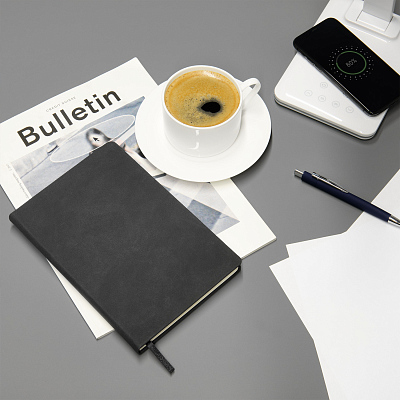 Ежедневник Стелла (Stella) недатированный с магнитом на обложке, черный