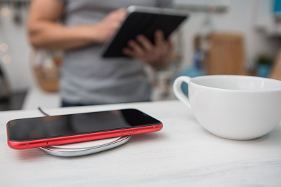 Беспроводное ЗУ Accesstyle Ultramarine 10W