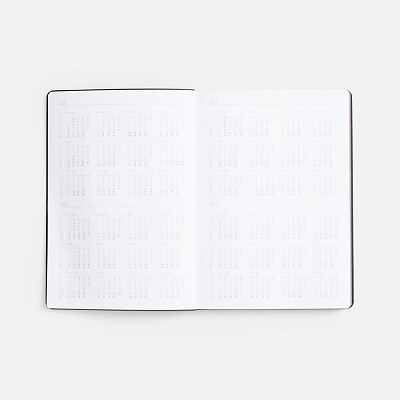 Ежедневник Nebraska Flex, недатированный, черный с золотистым