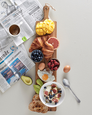 Длинная сервировочная доска VINGA Buscot