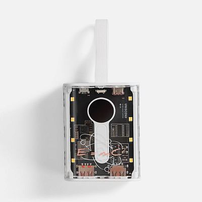 Аккумулятор с быстрой зарядкой Trellis Quick 10000 мАч, белый