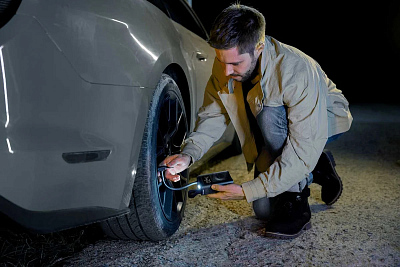 Портативный компрессор HOTO Electric Air Pump