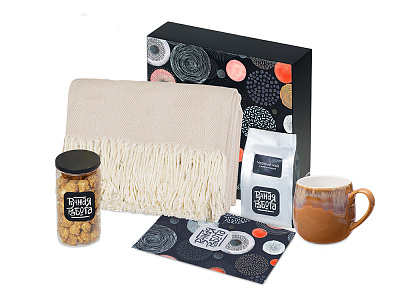 Подарочный набор Re:y. Haven  с пледом, кружкой и чаем (Персиковый)