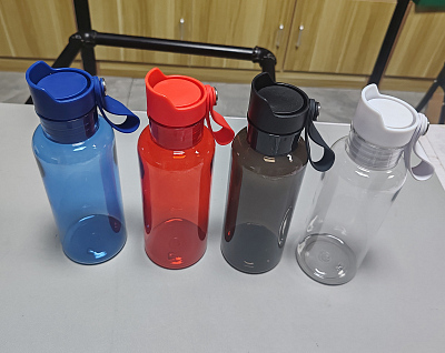 Бутылка для воды "Ариэль" 600 мл, красный