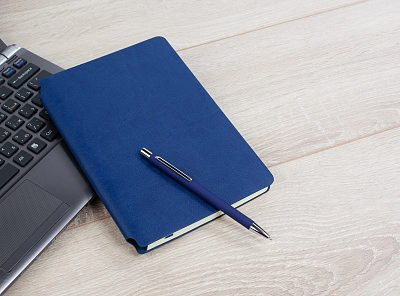 Ручка шариковая "Trade", покрытие soft touch, темно-синий