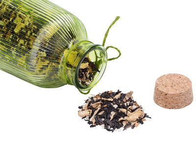 Чай черный с соком имбиря, корицей и мёдом