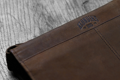 Папка для документов KLONDIKE «Ben», натуральная кожа в темно-коричневом цвете, 33 х 22,5 х 2,5 см