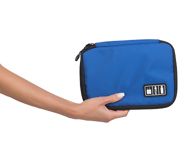 Органайзер для зарядных устройств, USB-флешек и других аксессуаров