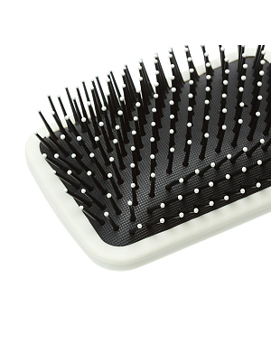 Щетка массажная Dewal Beauty серия "Прованс" с пластиковым штифтом, квадратная, кремовая, 13 рядов