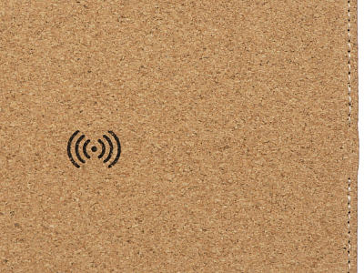 Пробковый коврик для рабочего места с беспроводной зарядкой Querсus