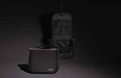 Дорожная косметичка Swiss Peak Lohan из rPET AWARE™