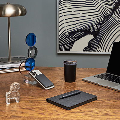 Термокружка вакуумная Strada, черная