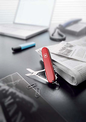 Нож перочинный VICTORINOX Compact, 91 мм, 15 функций, красный