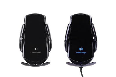 Автомобильное сенсорное беспроводное (15W) зарядное устройство "Titan" с набором переходников для магнитной зарядки, с подсветкой логотипа, черный