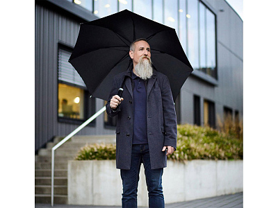 Зонт-трость RingOpener, открывающийся с помощью кольца на ручке