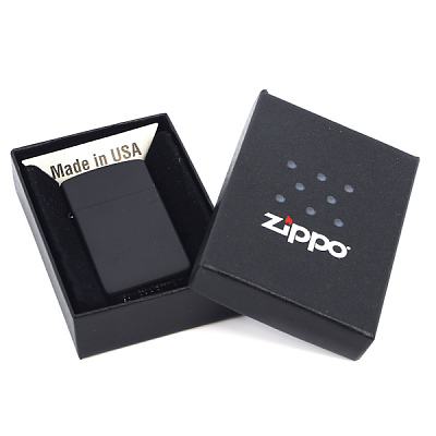 Зажигалка ZIPPO Slim® с покрытием Black Matte, латунь/сталь, чёрная, матовая, 29x10x60 мм