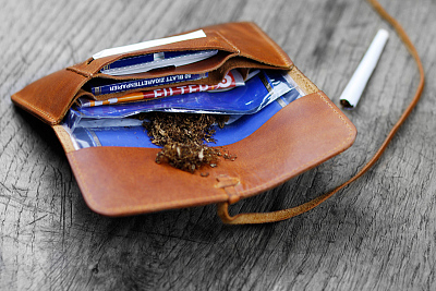 Кисет для табака KLONDIKE DIGGER «George», натуральная кожа в коньячном цвете, 16 х 8,5 х 1 см