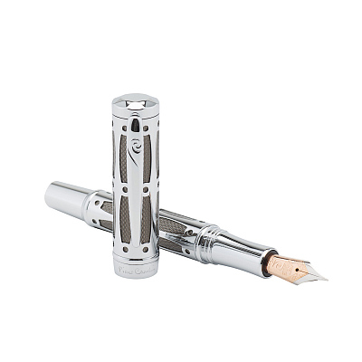 Ручка перьевая Pierre Cardin The ONE, цвет - серебристый и черный. Упаковка L.