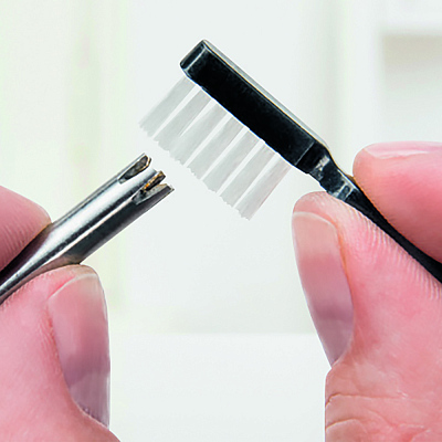 Триммер для удаления волос в носу и ушах, нержавеющая сталь, в пластиковой коробке