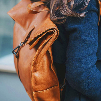 Рюкзак-сумка KLONDIKE DIGGER «Mara», натуральная кожа цвета коньяк, 32,5 x 36,5 x 11 см