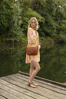 Сумка женская KLONDIKE GOLD «Amber», натуральная кожа в коньячном цвете, 27,5 х 19 х 10 см