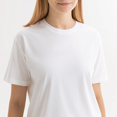 Футболка унисекс KRIS, 100% хлопок, 150 гр., белая (теплого оттенка), размер M